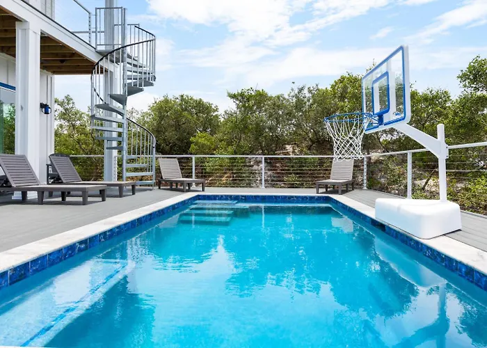 New! Sapphire Of Surfside Gulf Views Heated And Chilled Pool Sleeps 18 *