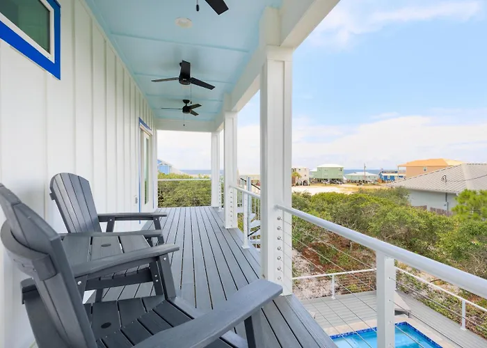 New! Sapphire Of Surfside Gulf Views Heated And Chilled Pool Sleeps 18 Holiday home