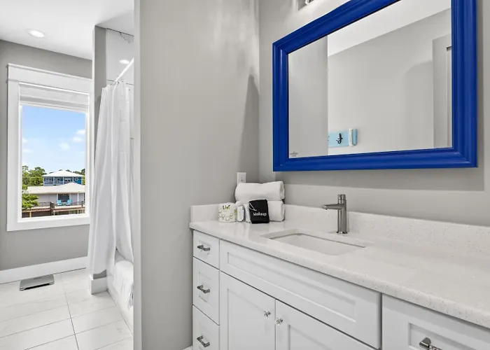 Holiday home New! Sapphire Of Surfside Gulf Views Heated And Chilled Pool Sleeps 18