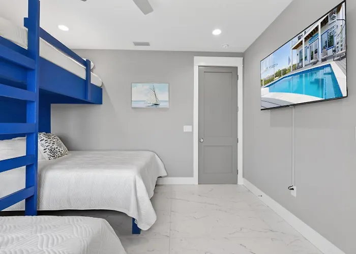 Holiday home New! Sapphire Of Surfside Gulf Views Heated And Chilled Pool Sleeps 18 *